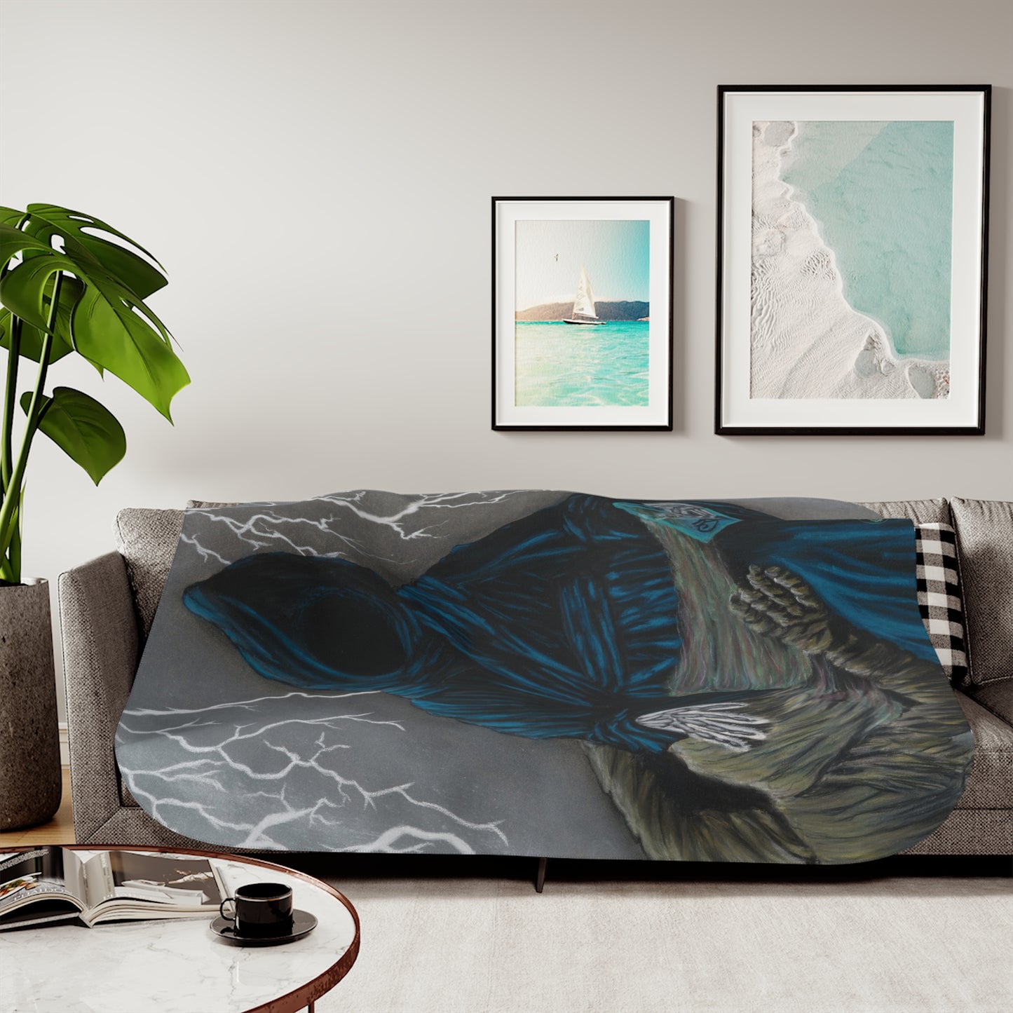 Sherpa Blanket, Two Colors 'The Grave Escape'.