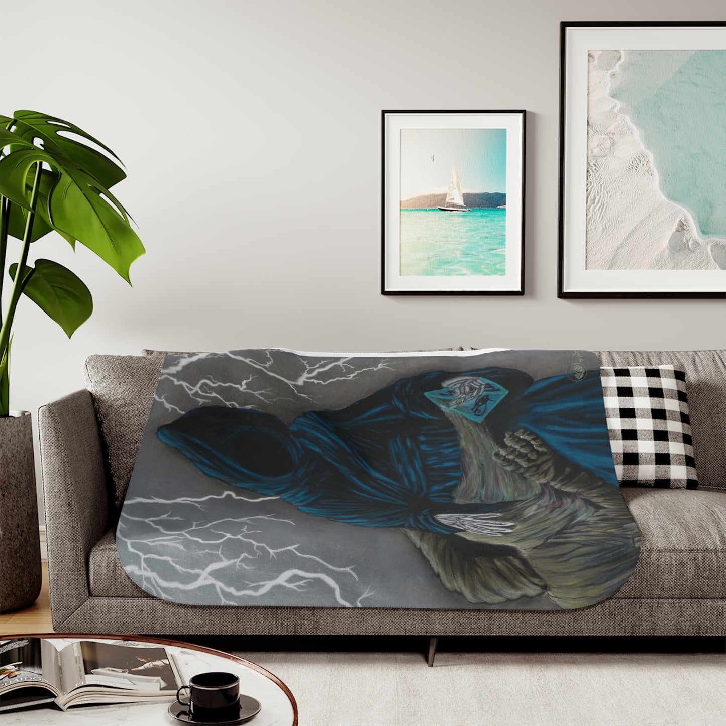 Sherpa Blanket, Two Colors 'The Grave Escape'.